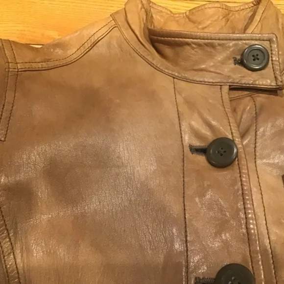 Leather jacket - Picture 8 of 12